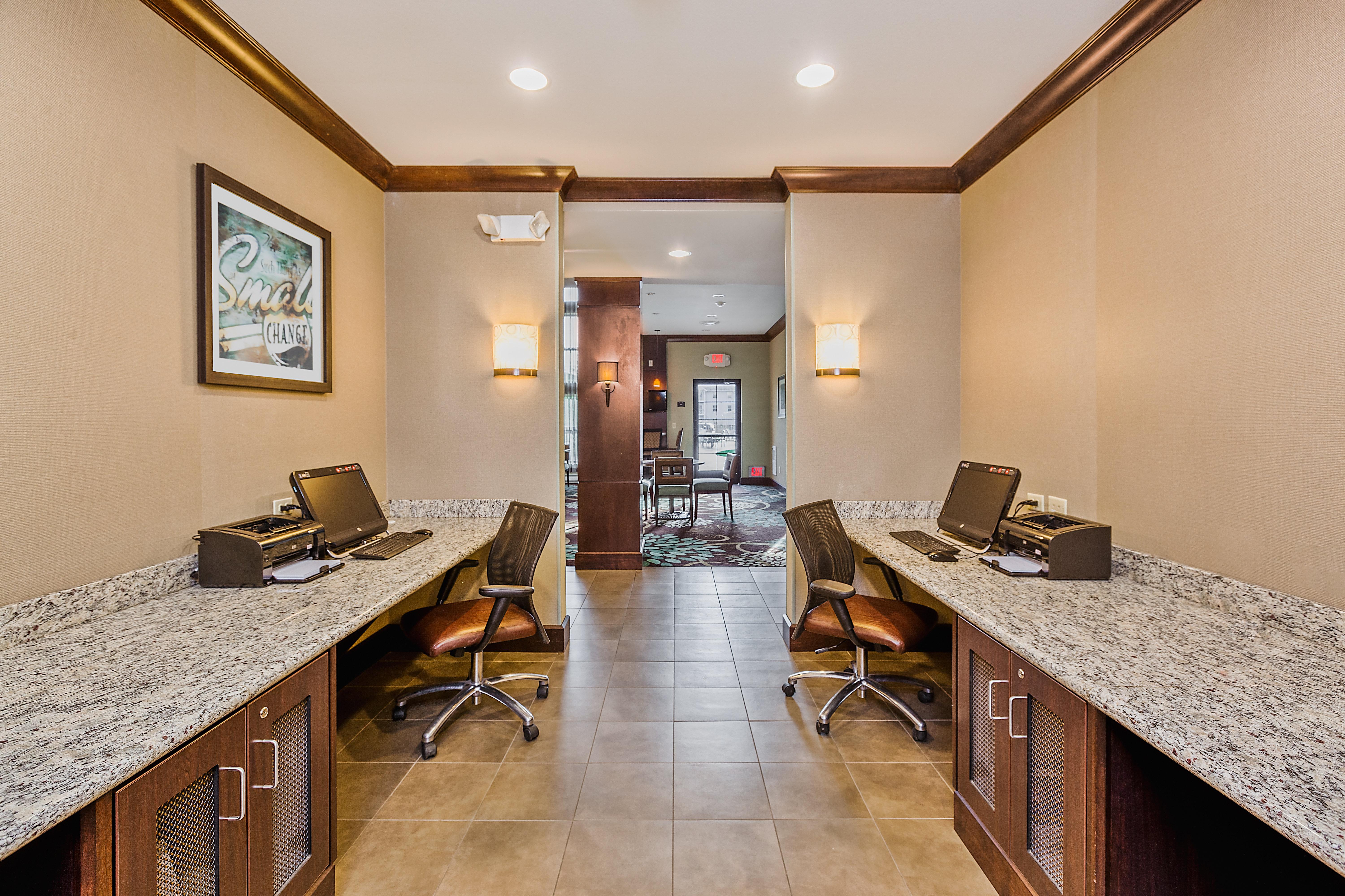 Staybridge Suites Bismarck By Ihg Екстериор снимка