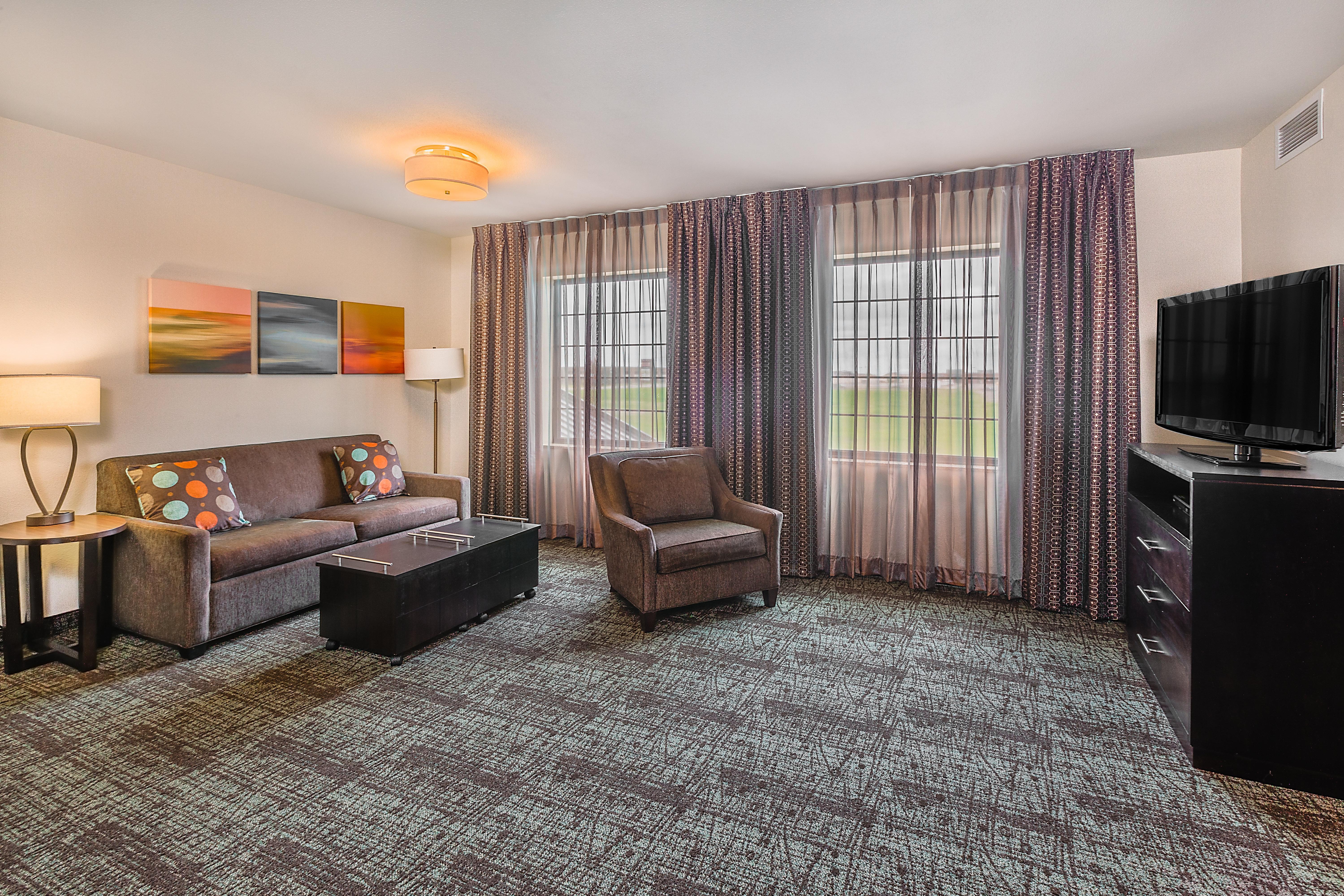 Staybridge Suites Bismarck By Ihg Екстериор снимка