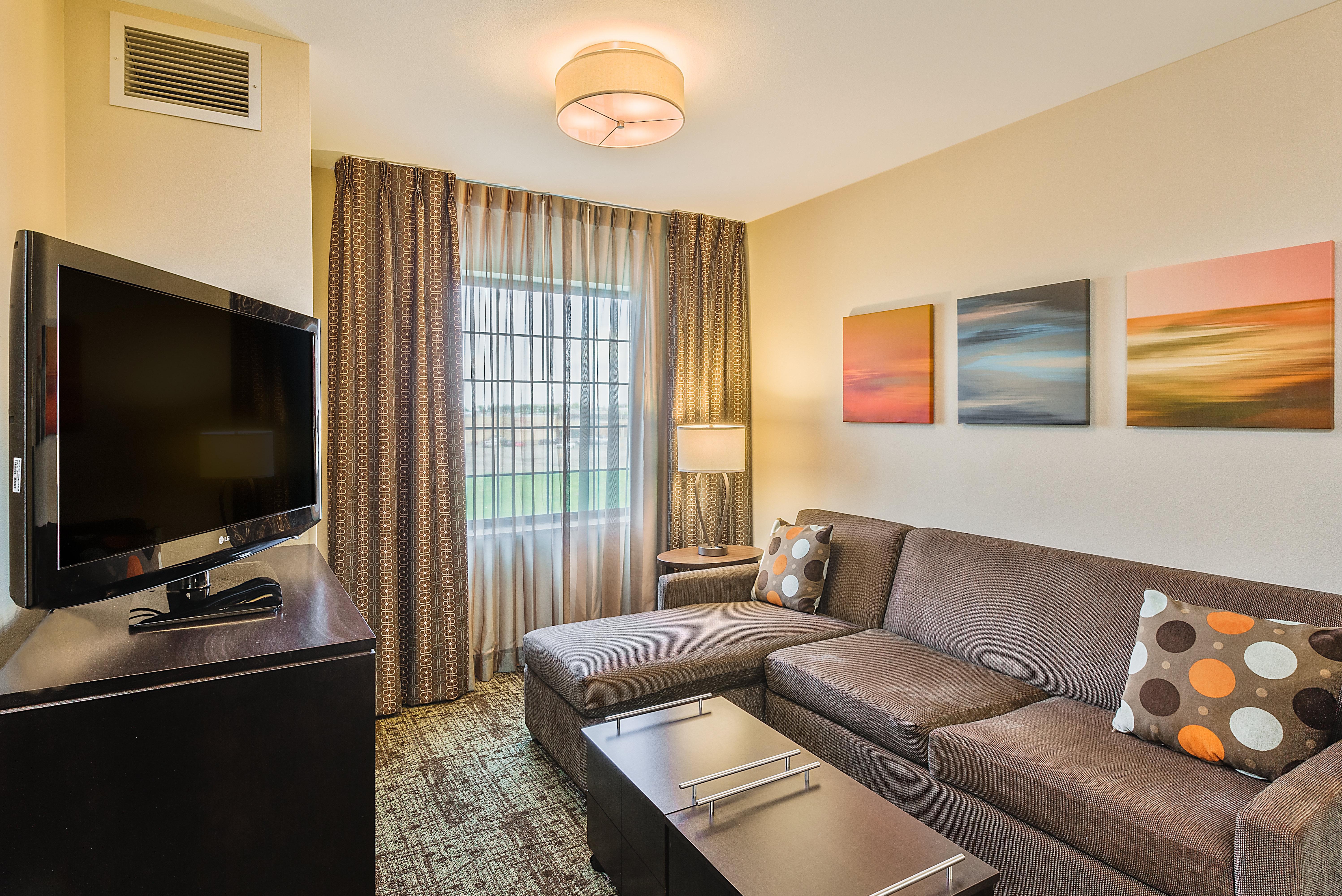 Staybridge Suites Bismarck By Ihg Екстериор снимка