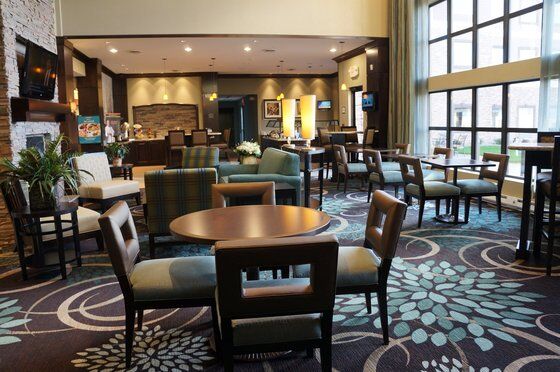 Staybridge Suites Bismarck By Ihg Екстериор снимка
